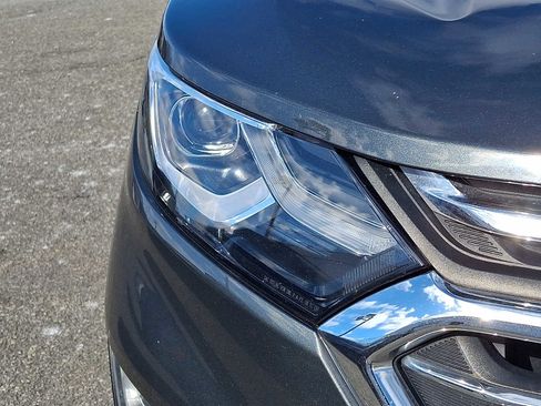 Used 2020 Chevrolet Equinox Premier image 9