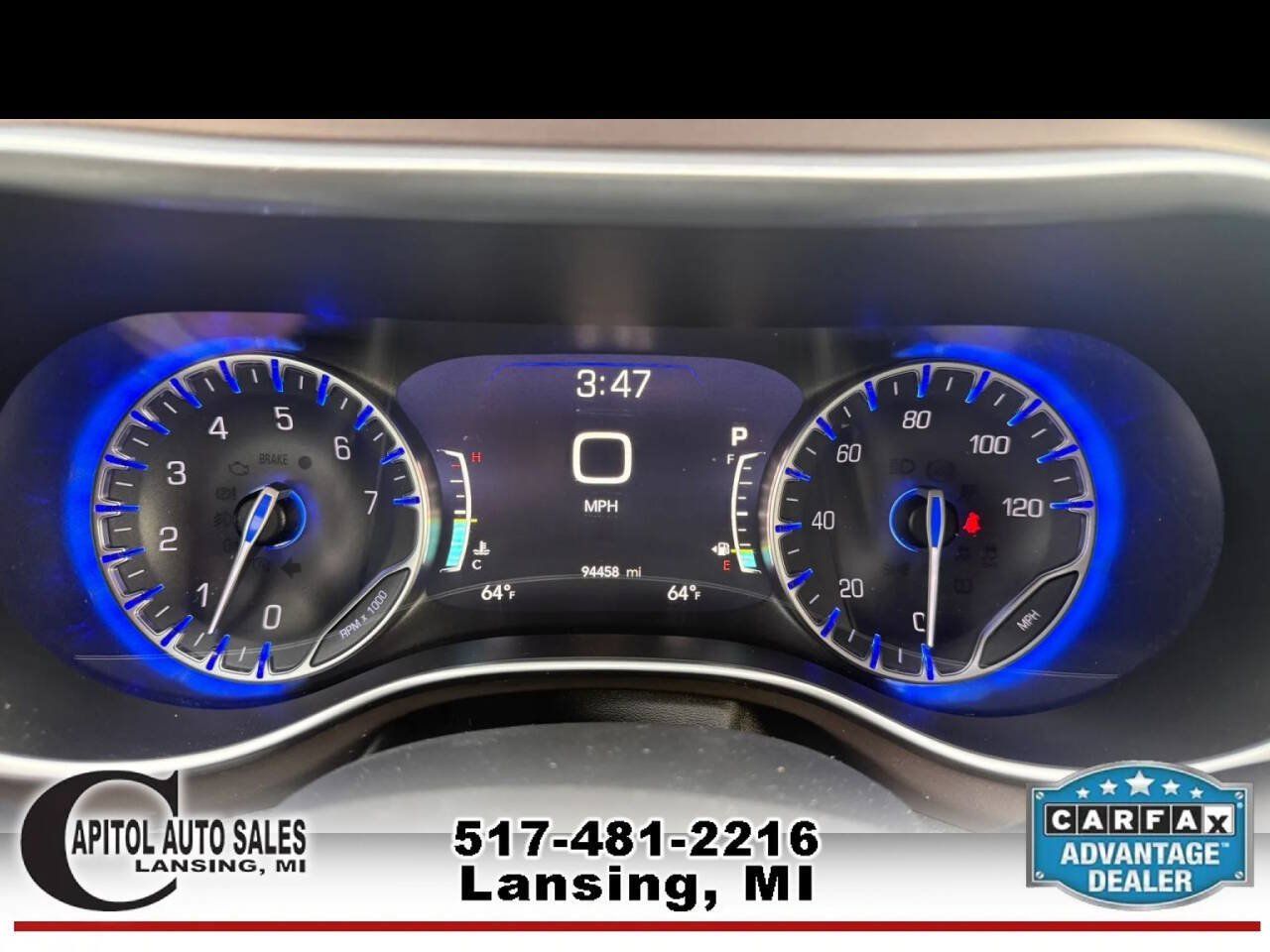 Used 2018 Chrysler Pacifica Touring-L Plus w/ Tire & Wheel Group FWD image 31