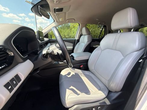 Used 2023 Honda Pilot EX-L image 10