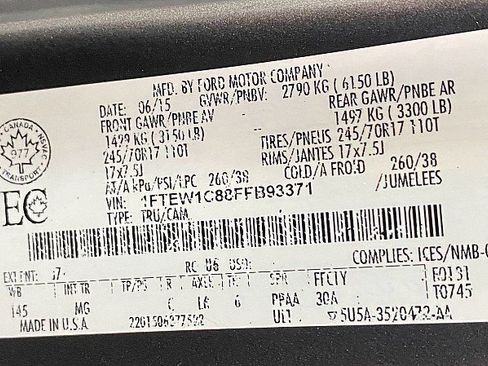 Used 2015 Ford F150 XLT image 24