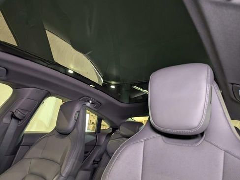 Used 2023 Porsche Taycan 4S image 20