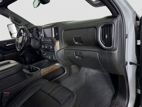 Used 2021 Chevrolet Silverado 3500 High Country w/ Safety Package II image 24