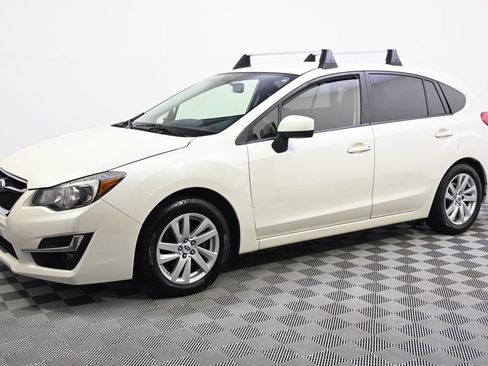 Used 2015 Subaru Impreza 2.0i Premium AWD/4WD image 2