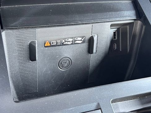 New 2025 GMC Hummer EV 2X AWD/4WD image 33