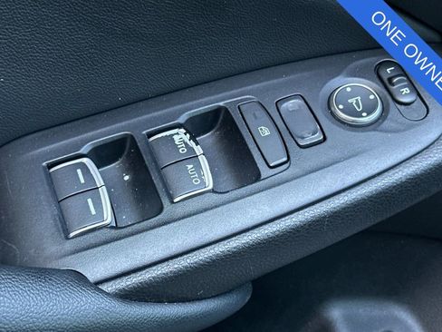 Used 2021 Honda Accord LX image 12