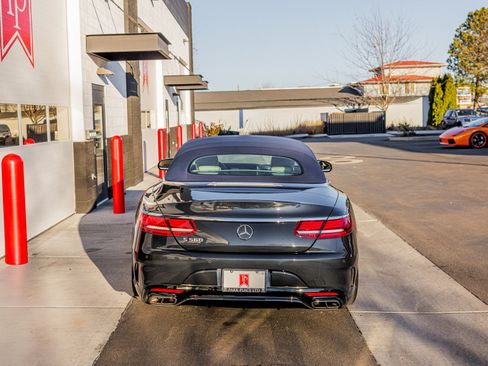 Used 2018 Mercedes-Benz S 560 Cabriolet image 41