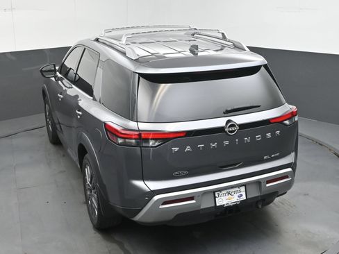 Used 2022 Nissan Pathfinder SL w/ SL Premium Package AWD/4WD image 35