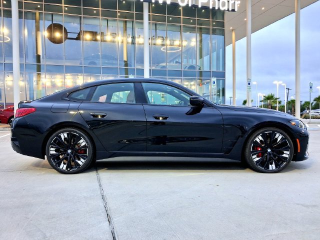 New 2026 BMW M440i w/ Premium Package RWD image 8