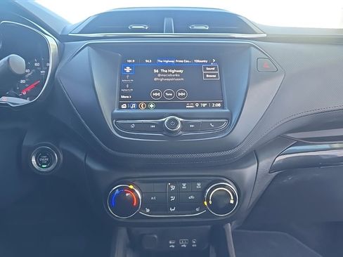 Used 2023 Chevrolet TrailBlazer LT image 27