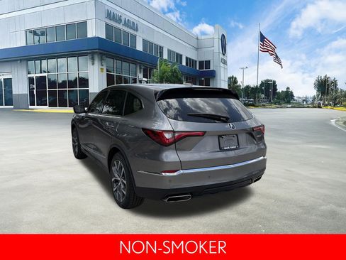 Used 2023 Acura MDX FWD w/ Technology Package image 6