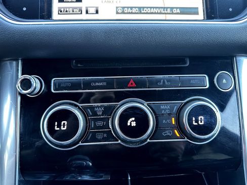 Used 2015 Land Rover Range Rover Sport HSE image 18