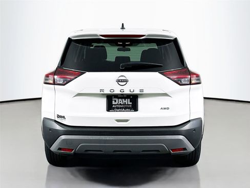 Used 2023 Nissan Rogue S AWD/4WD image 12