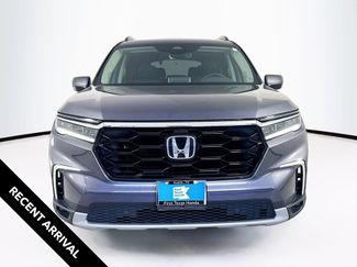 Used 2023 Honda Pilot Touring video 1