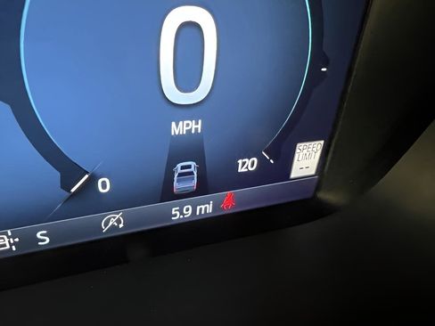 Used 2025 Ford F150 Lariat w/ Equipment Group 501A Mid image 29