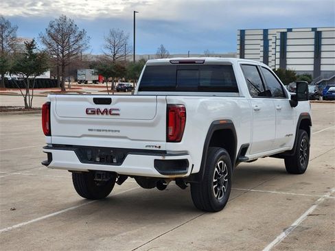 Used 2020 GMC Sierra 2500 AT4 w/ AT4 Preferred Package image 5