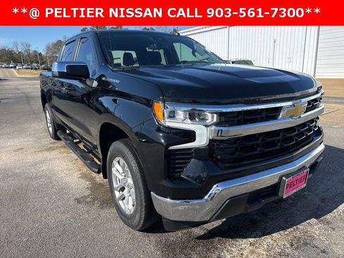 Used 2022 Chevrolet Silverado 1500 LT image 1