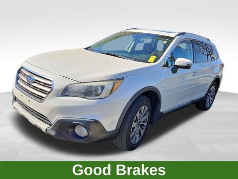 Used 2017 Subaru Outback 3.6R Touring image 3