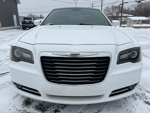 Used 2013 Chrysler 300 S image 8