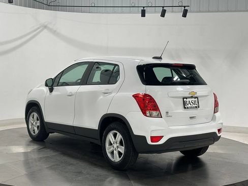 Used 2019 Chevrolet Trax LS FWD image 13