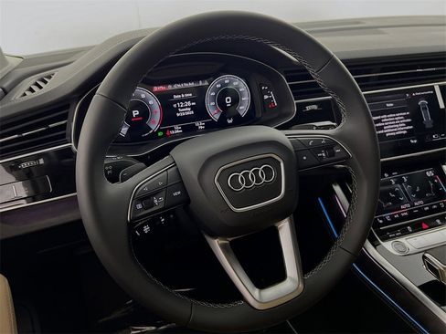New 2025 Audi Q7 3.0T Premium Plus image 12