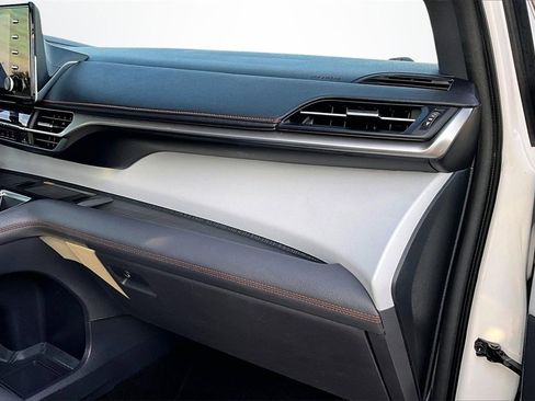 Used 2021 Toyota Sienna XSE image 27