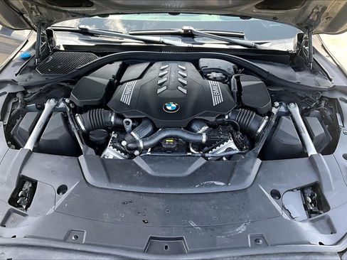 Used 2020 BMW 750i xDrive w/ Executive Package AWD/4WD image 30