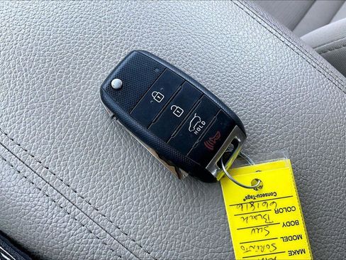 Used 2015 Kia Sorento LX FWD image 13