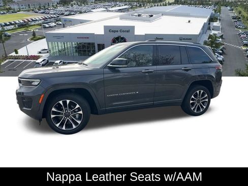 Used 2023 Jeep Grand Cherokee Overland w/ Adv Protech Group III image 22