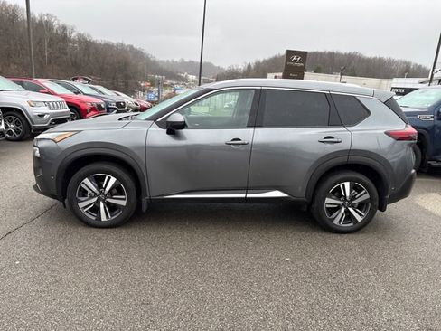 Certified 2023 Nissan Rogue SL w/ SL Premium Package image 2