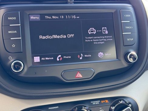 Certified 2022 Kia Soul LX w/ Technology Package image 21