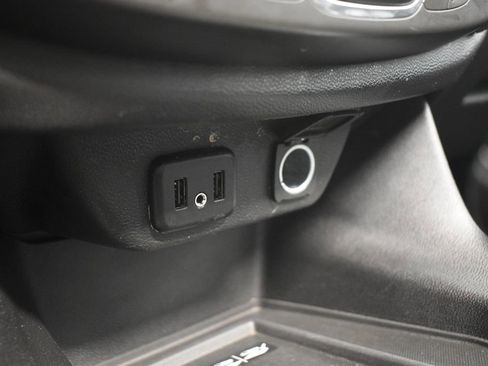 Used 2018 Chevrolet Traverse Premier w/ Redline Edition image 39