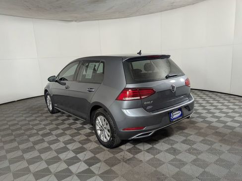 Used 2019 Volkswagen Golf S image 4