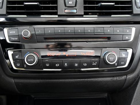 Used 2014 BMW 435i Convertible image 32