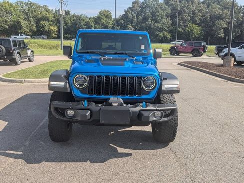 Certified 2024 Jeep Wrangler Unlimited Rubicon 4xe w/ Capability Package AWD/4WD image 8
