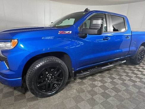 Used 2023 Chevrolet Silverado 1500 RST AWD/4WD image 6