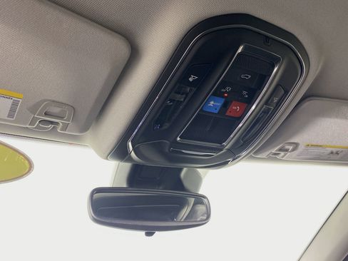 Used 2023 Jeep Grand Cherokee Laredo w/ Luxury Tech Group I image 27