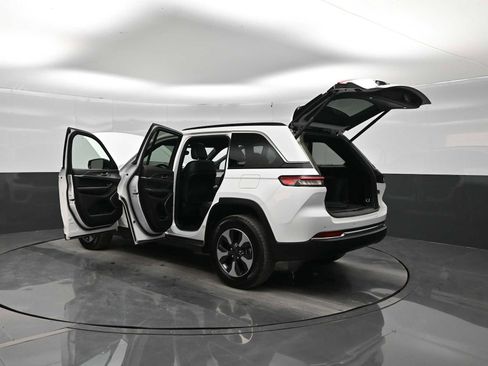 Used 2024 Jeep Grand Cherokee Limited 4xe AWD/4WD image 49