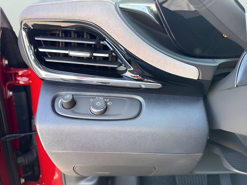 New 2026 Buick Envista Preferred FWD image 31