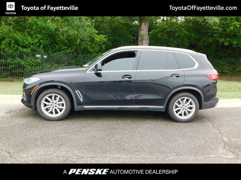 Used 2020 BMW X5 xDrive40i w/ Executive Package AWD/4WD image 2