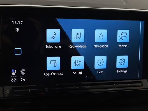 Used 2025 Volkswagen Atlas Cross Sport SEL Premium R-Line AWD/4WD image 32