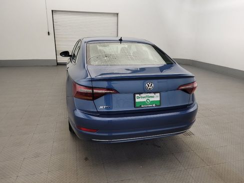 Used 2019 Volkswagen Jetta SE w/ Cold Weather Package FWD image 6