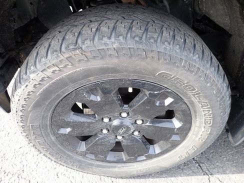 Used 2020 Ford Ranger Lariat w/ Equipment Group 501A Mid image 9