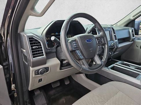Used 2015 Ford F150 XLT w/ Equipment Group 302A Luxury AWD/4WD image 9