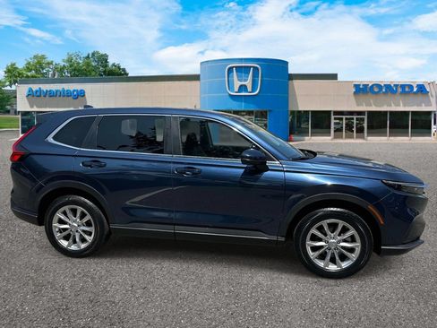 Certified 2024 Honda CR-V EX image 3