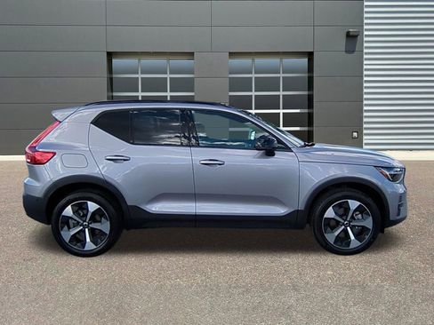 New 2026 Volvo XC40 B5 Plus w/ Protection Package Premier image 8