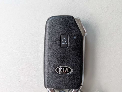 Used 2021 Kia Telluride S FWD image 40
