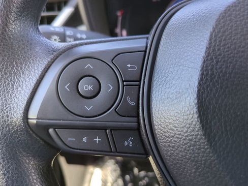 Used 2026 Toyota Corolla LE image 22