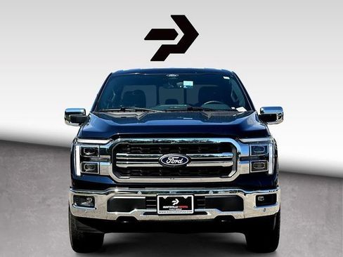 Used 2025 Ford F150 Lariat w/ Equipment Group 501A Mid AWD/4WD image 3