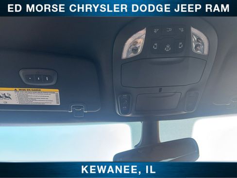 New 2026 Chrysler Pacifica Select image 34