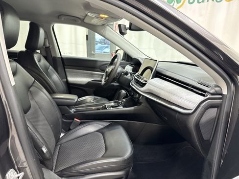 Used 2022 Jeep Compass Latitude AWD/4WD image 27